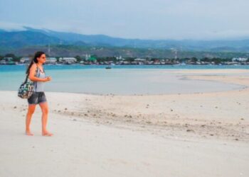 Pulau Awololong Raih Juara 1 Nominasi API Award 2022 Kategori Wisata Unik