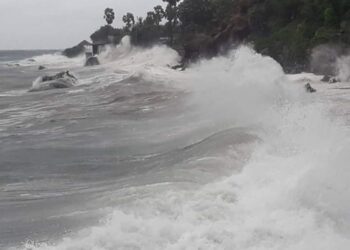 Akibat Cuaca Ekstrim, Pelayaran di Lembata Ditutup