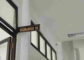 Tidak Becus Awasi Proyek PEN, Anggota Komisi II DPRD Lembata Marah dan Sebut PPK Bandel