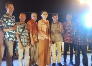 Reses di Lembata, DPR RI Julie Laiskodat Janji Bantu Masyarakat Hadakewa