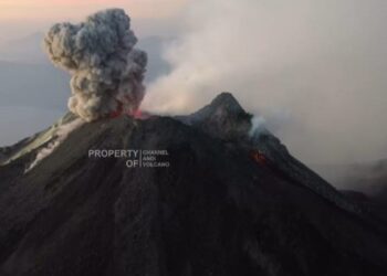 Erupsi Gunung Ile Lewotolok, Sejumlah Desa di Kabupaten Lembata Dilanda Hujan Abu
