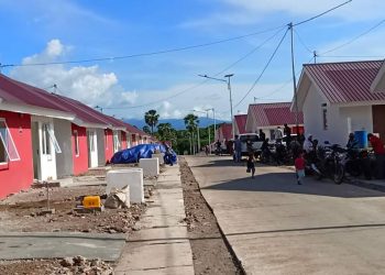 Ratusan Warga di Perumahan Waisesa dan Podu Kabupaten Lembata Alamai Krisis Air Bersih