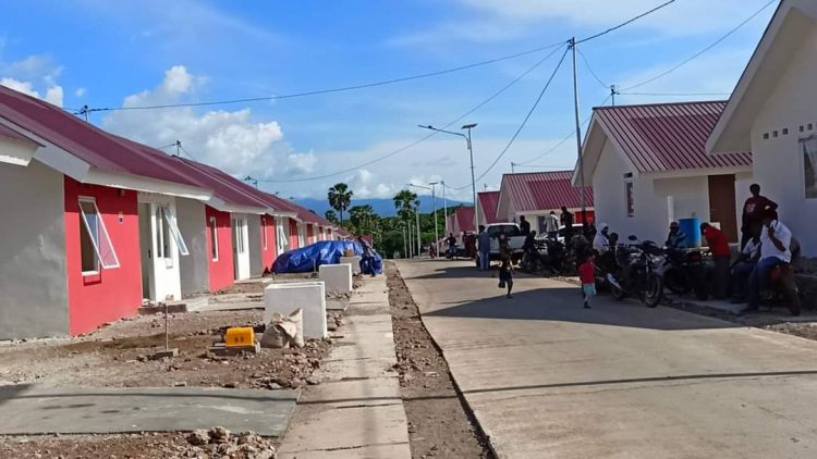 Ratusan Warga di Perumahan Waisesa dan Podu Kabupaten Lembata Alamai Krisis Air Bersih