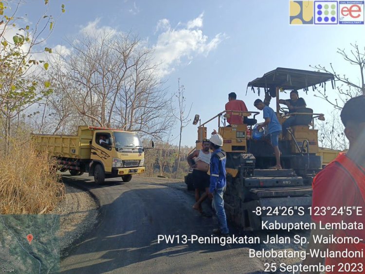 Kontraktor Pastikan Proyek Hotmiks Jalur Tengah Lembata Rampung Akhir 2023