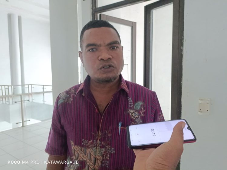 APBD Lembata Belum Rampung Tapi Pimpinan DPRD dan Penjabat Bupati Mau Pergi Ke Papua, Sidang Banmus Akhirnya Ricuh