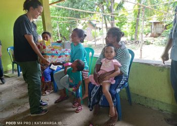 Kerja Kolektif Berantas Stunting, PT Cendana Indopearls Salurkan Sembako di Nagawutung