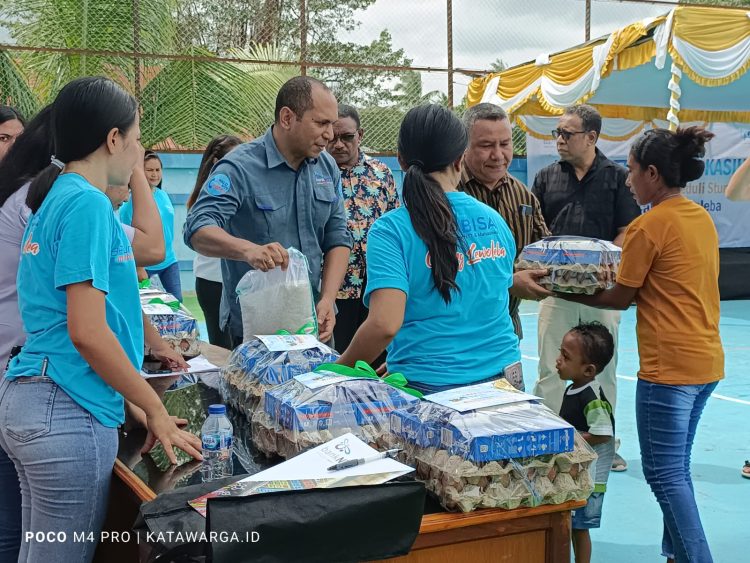 Bank NTT Salurkan Sembako Gratis untuk 200 Anak Stunting di Lembata