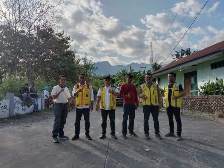 Proyek Hotmiks Jalan di Jalur Tengah Lembata Tuntas