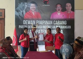 Mantan Guru Maju Calon Bupati, Ingin Urus Pendidikan dan Perjuangkan Nasib Para Guru di Lembata