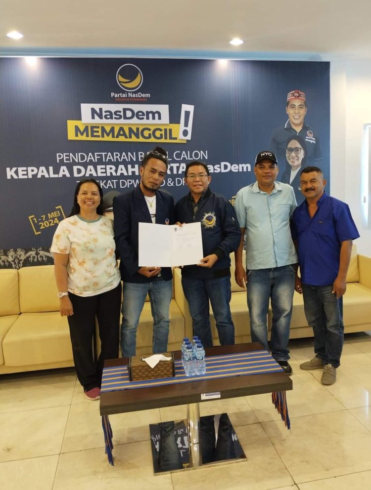Resmi Mendaftar Bakal Calon Bupati di DPW Nasdem, John Batafor Mengaku Tidak Rugi Kehilangan Kursi DPRD