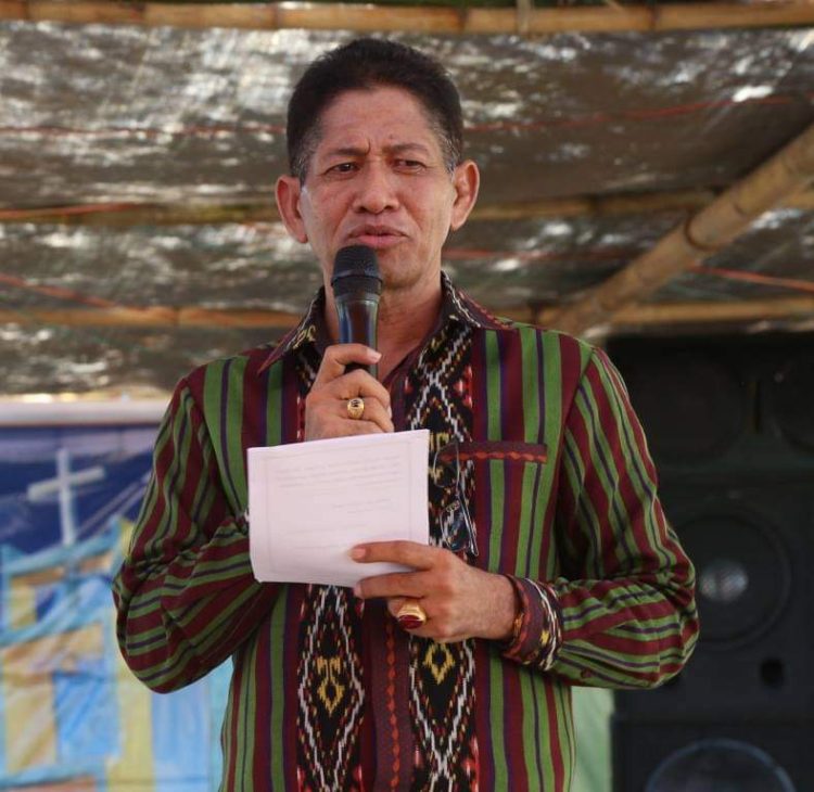 Petrus Manuk Intens Lakukan Lobi-lobi Politik, Masyarakat Tunggu Kepastian