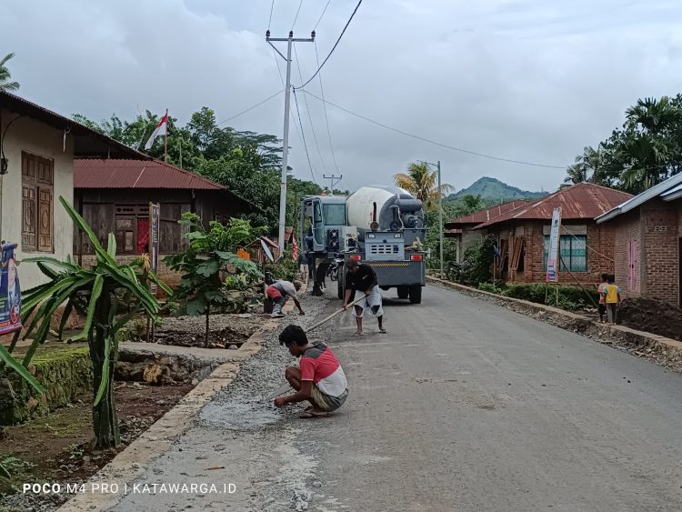 Kontraktor Sebut, Proyek Hotmiks dari DAK Tahun 2024 di Puor Hampir Rampung