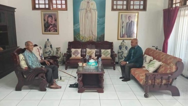 Calon Bupati Lembata, Kanis Tuaq Bertemu Herman Loli Wutun, Isu Dukungan Merebak