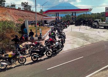 Pihak SPBU Ile Ape Diduga Kerjasama dengan Para Pelangsir Pertalite