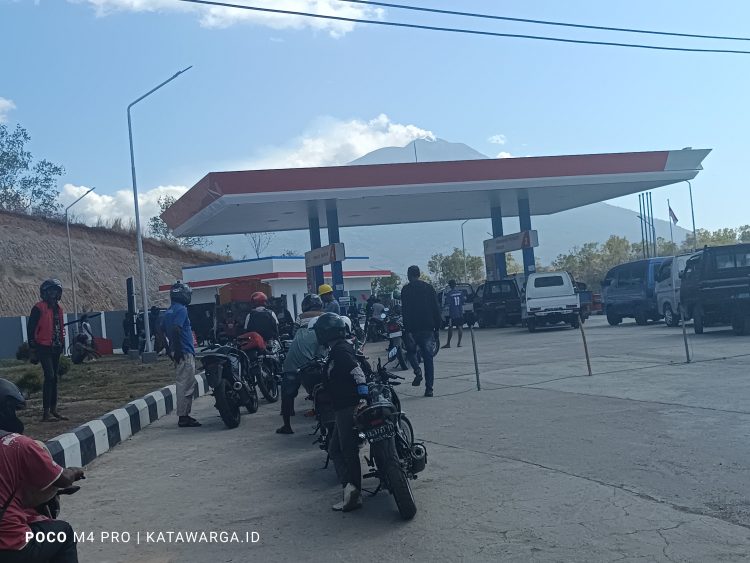 Kelangkaan BBM Subsidi, Manejer SPBU Ile Ape “Salahkan” SPBU Waijarang dan Balauring