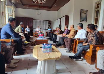 Diskusi PLN UIP Nusra dan Keuskupan Agung Ende, Bicara Pengembangan Panas Bumi Mataloko