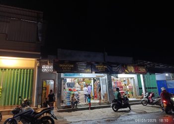 BREAKING NEWS -Toko Rukun Jaya di Lembata Ketahuan Jual Rokok Ilegal, Bisnis ini Sudah Lama