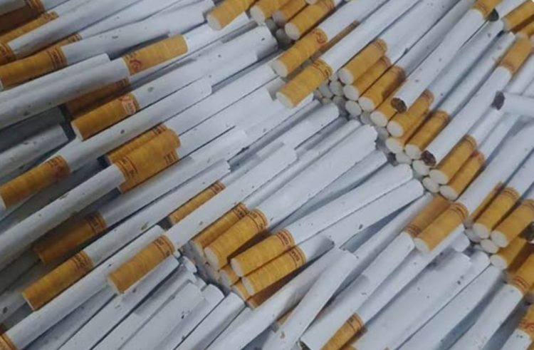 Pengusaha Besar di Lembata Diduga Bebas Edarkan Rokok Ilegal, Nama Roby Mencuat