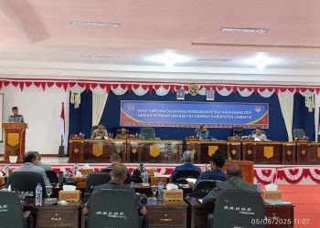 Bupati Pilih ke Kupang, Sidang DPRD Lembata Ricuh, RPJMD 2025–2029 Gagal Diteken