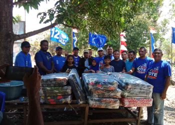 Rayakan HUT Ke-27, PAN Lembata Pilih Cara Berbeda: Baksos dan Berbagi Kasih