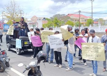 Tunjangan Jumbo DPRD Lembata, Tamparan untuk Rakyat yang Hidup di Tengah Krisis
