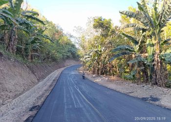 Hotmix Jalan Hurung-Ile Pati-Demon Dei Dimulai, 2,775 KM Sudah Tuntas dari Target 10 KM