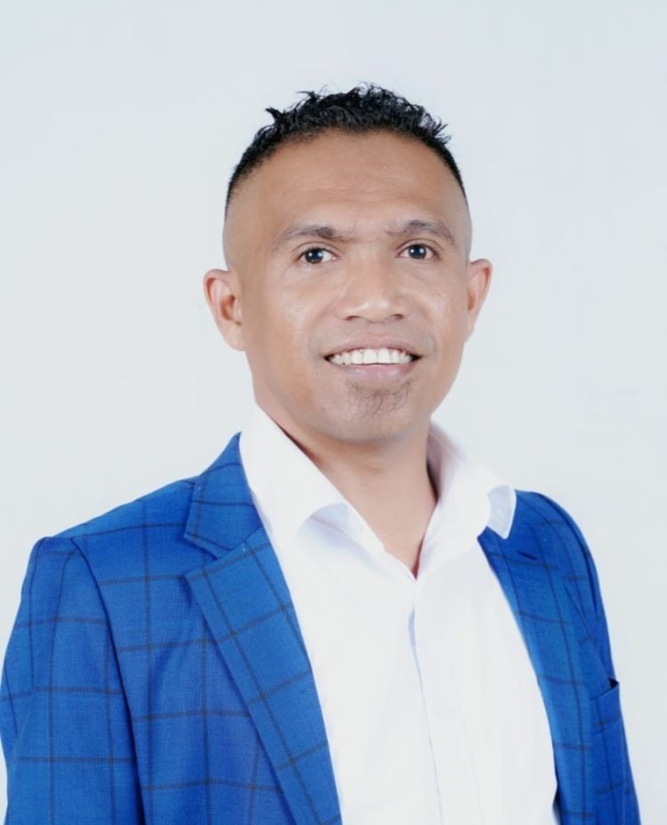 Kedang Krisis Air Bersih, Anggota DPRD Gaspar Apelaby Desak Pemda Segera Urus Wei Lain