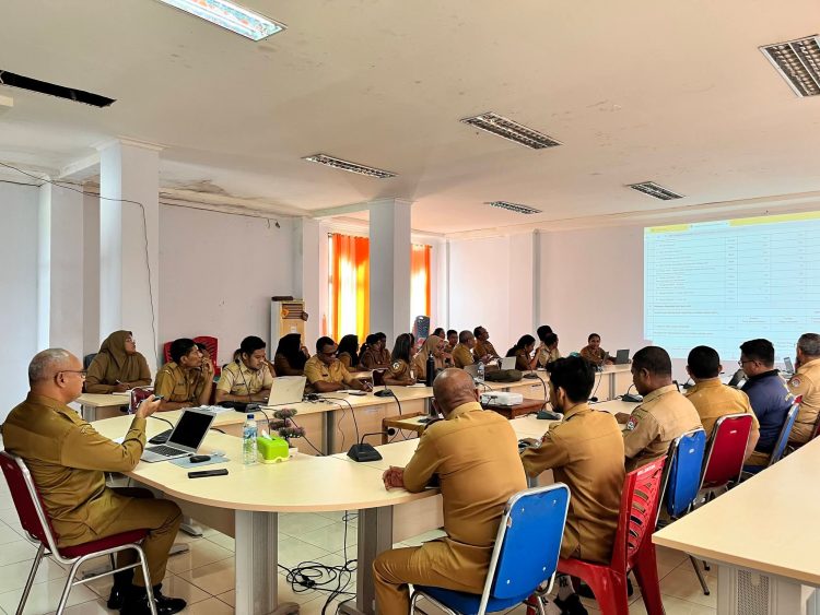 SPM Lembata Capai 100 Persen,  Kesempurnaan yang Terlalu Rapi untuk Dipercaya