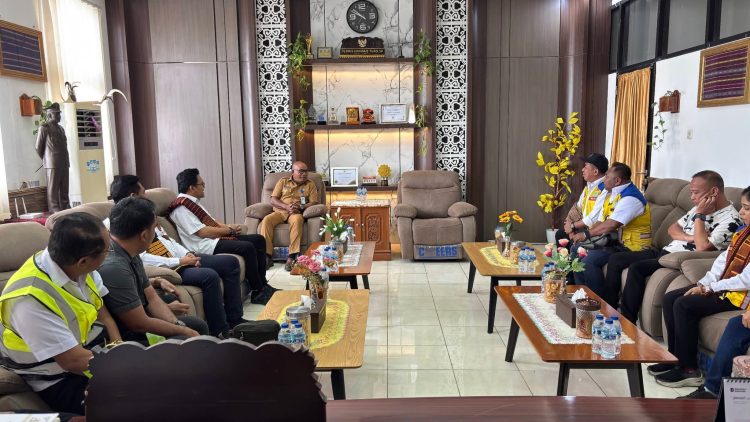 Bupati Lembata Terima Kunjungan Balai Pelaksanaan Jalan Nasional NTT, Bahas Monitoring Pembangunan Infrastruktur 2025