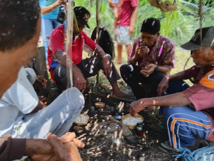 Enam Suku Gelar Ritual Adat, Awali Persiapan Muro di Todanara