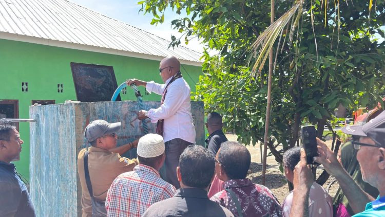 15.000 Liter Air Belum Jawab Krisis Air Warga Lamaau