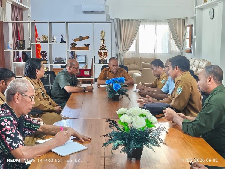 Wabup Ignas Uran Tekankan Jalur Resmi untuk Calon Pekerja Migran