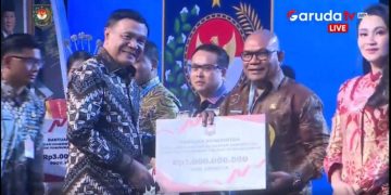 Bupati Lembata Raih Penghargaan Kemendagri, Program Penurunan Pengangguran Dinilai Berdampak Nyata