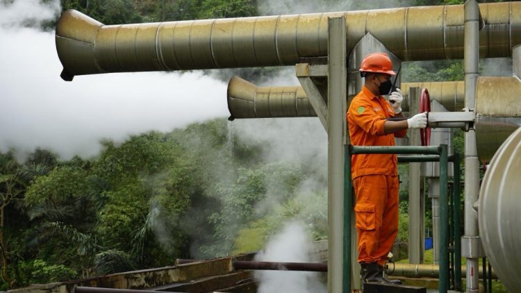 Geothermal Flores Disorot Akademisi, UGM Tegaskan Proyek Aman dan Tak Ganggu Ketersediaan Air