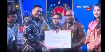 Bupati Kanis Sukses Antar Lembata Raih Penghargaan Nasional Penurunan Pengangguran Terbaik Regional Nusa Tenggara -Maluku